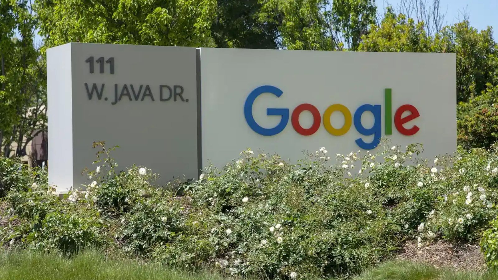 Gemini月活跃用户突破10亿，Google的AI竞争进入规模化阶段