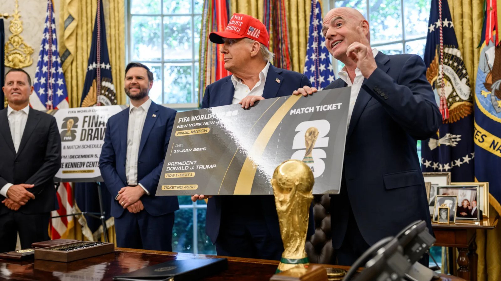 2026世界杯临近：中国男足缺席赛场，足球强国梦仍待破题