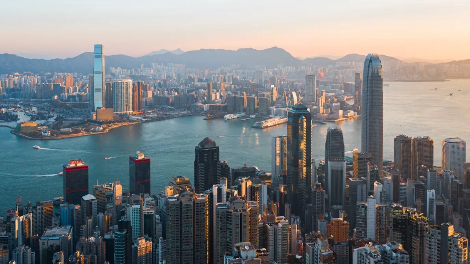 香港拟细化国安案件认定机制，特首证明书对法院约束力引发争议