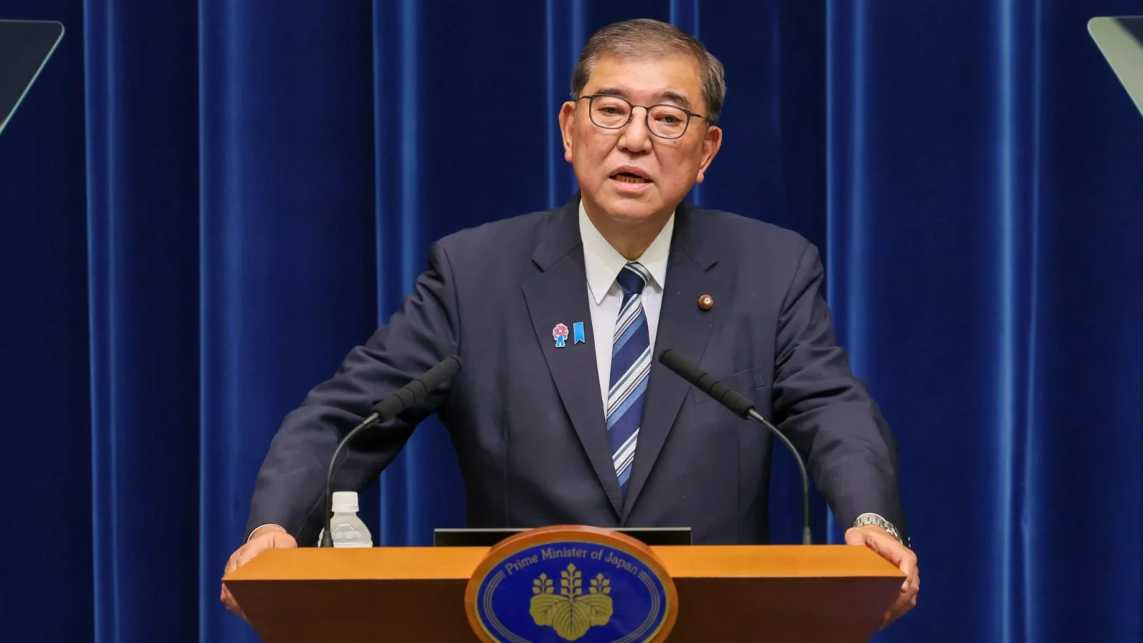 李光耀当面追问改变石破茂：不了解日本在亚洲做过什么，如何谈未来外交